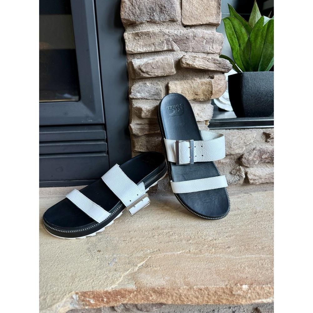 Sorel Roaming Buckle Slide Sandals Black White Leather Studded Platform 1892091